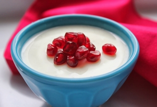 ماسک انار و ماست ماسک انار و ماست
