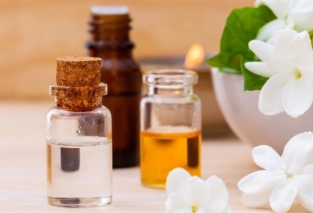 معرفی بهترین عطرهای روغنی مردانه و زنانه معرفی بهترین عطرهای روغنی مردانه و زنانه