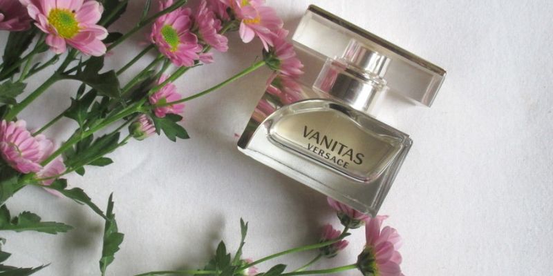 عطر ورساچه زنانه  ونیتاس | Vanitas