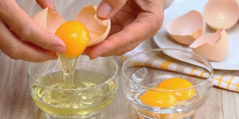 ماسک عسل و سفیده تخممرغ