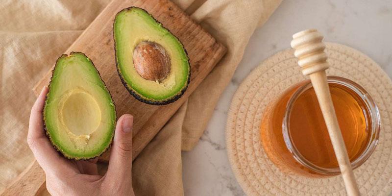 ماسک عسل و آووکادو برای صورت